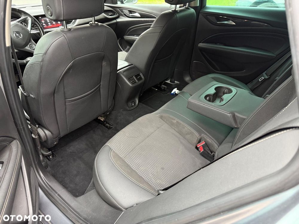 Opel Insignia 2.0 CDTI Innovation S&S - 17