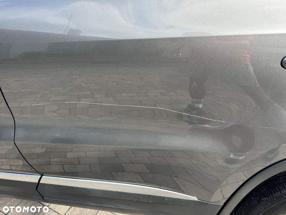 Volkswagen Tiguan 2.0 TDI BlueMot Trend&Fun - 12