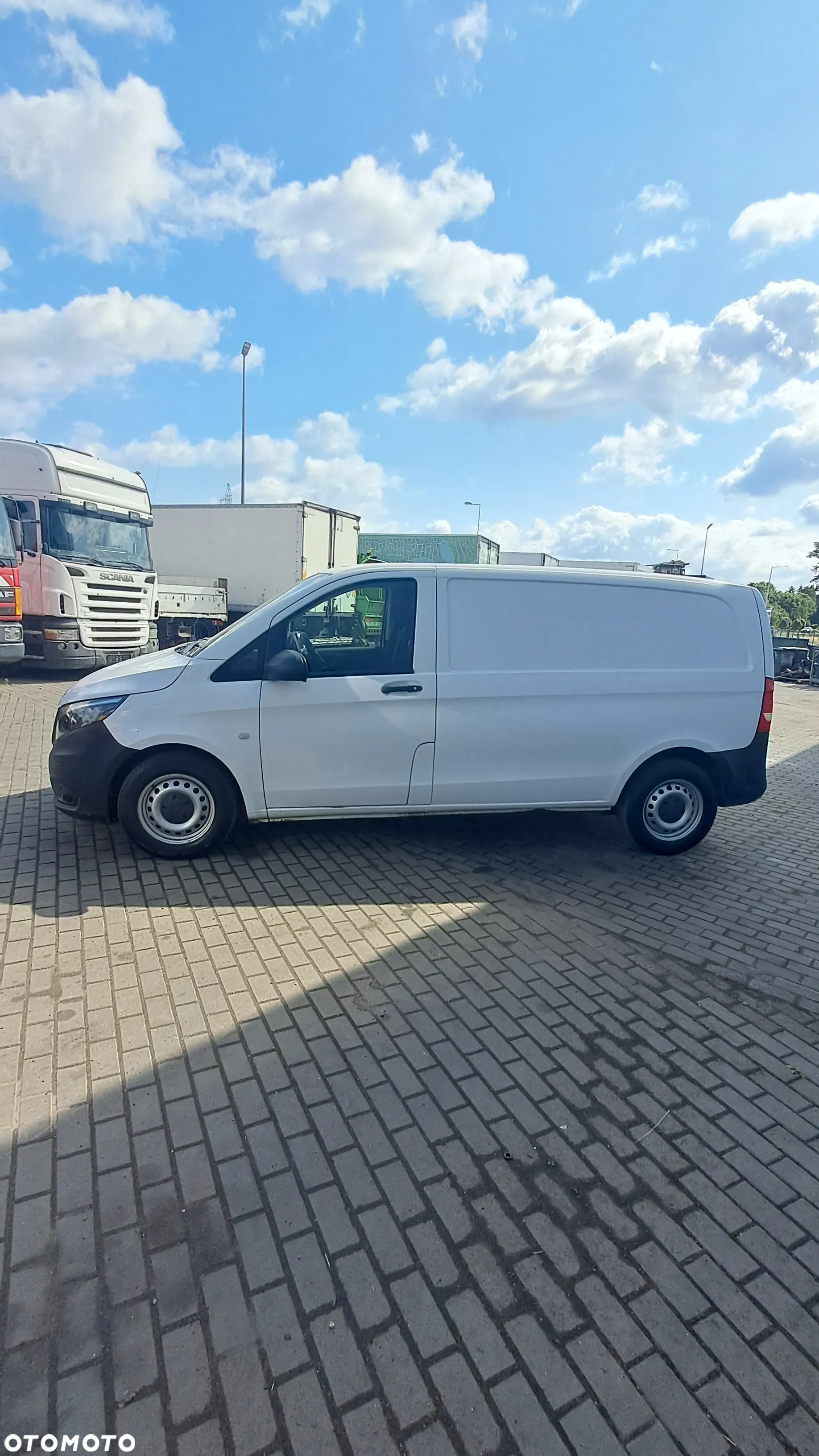 Mercedes-Benz VITO 116 - 5