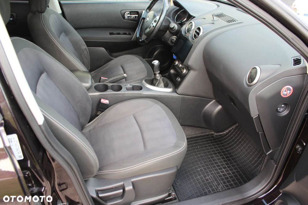 Nissan Qashqai 1.5 dCi DPF visia - 19