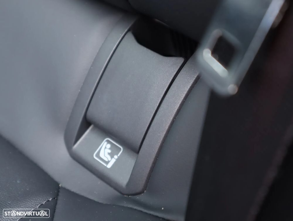 Ford Capri 79 kWh Premium AWD - 26