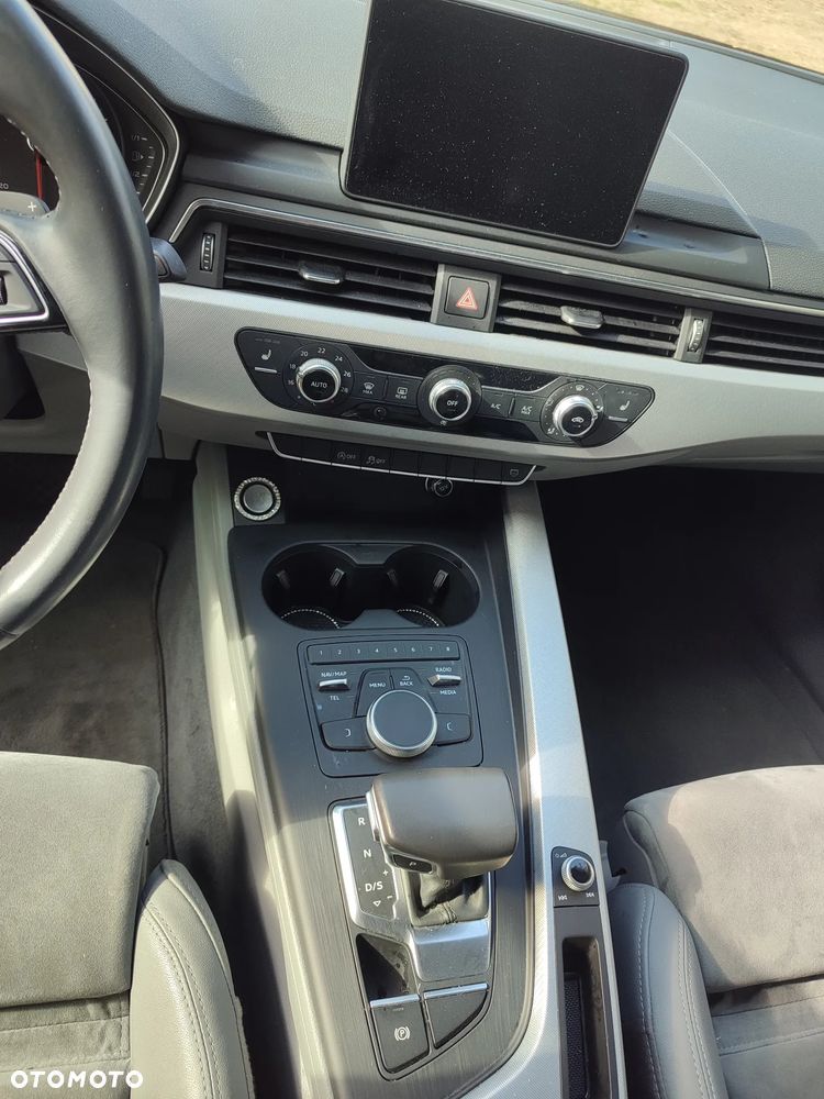 Audi A4 Limousine 2.0 TDI DPF clean diesel multitronic Attraction - 13