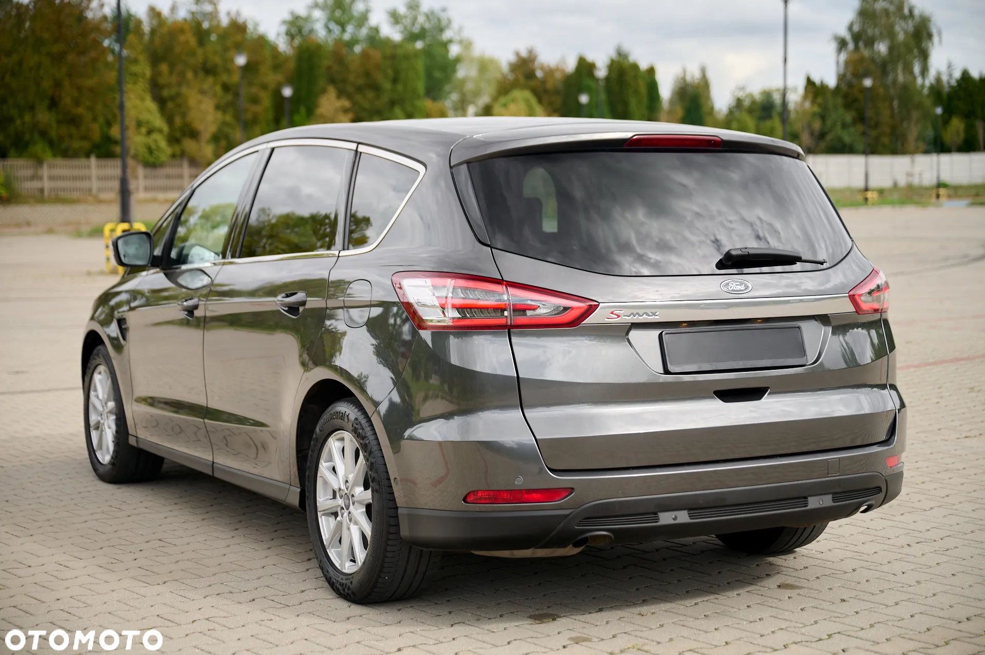 Ford S-Max 2.0 TDCi Titanium PowerShift - 9