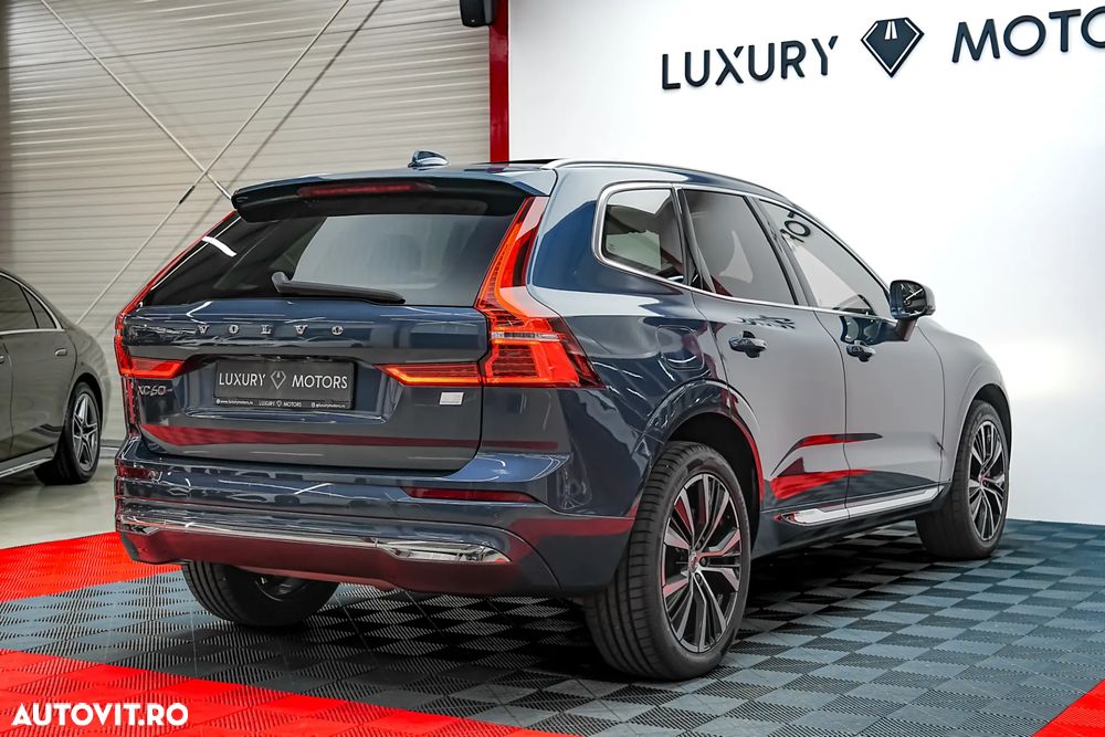 Volvo XC 60 T6 AWD Recharge Geartronic Inscription - 9