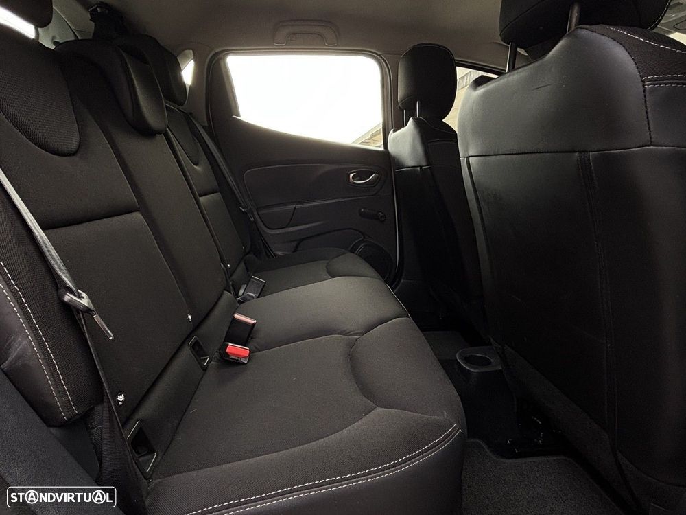 Renault Clio 1.5 dCi Comfort - 14