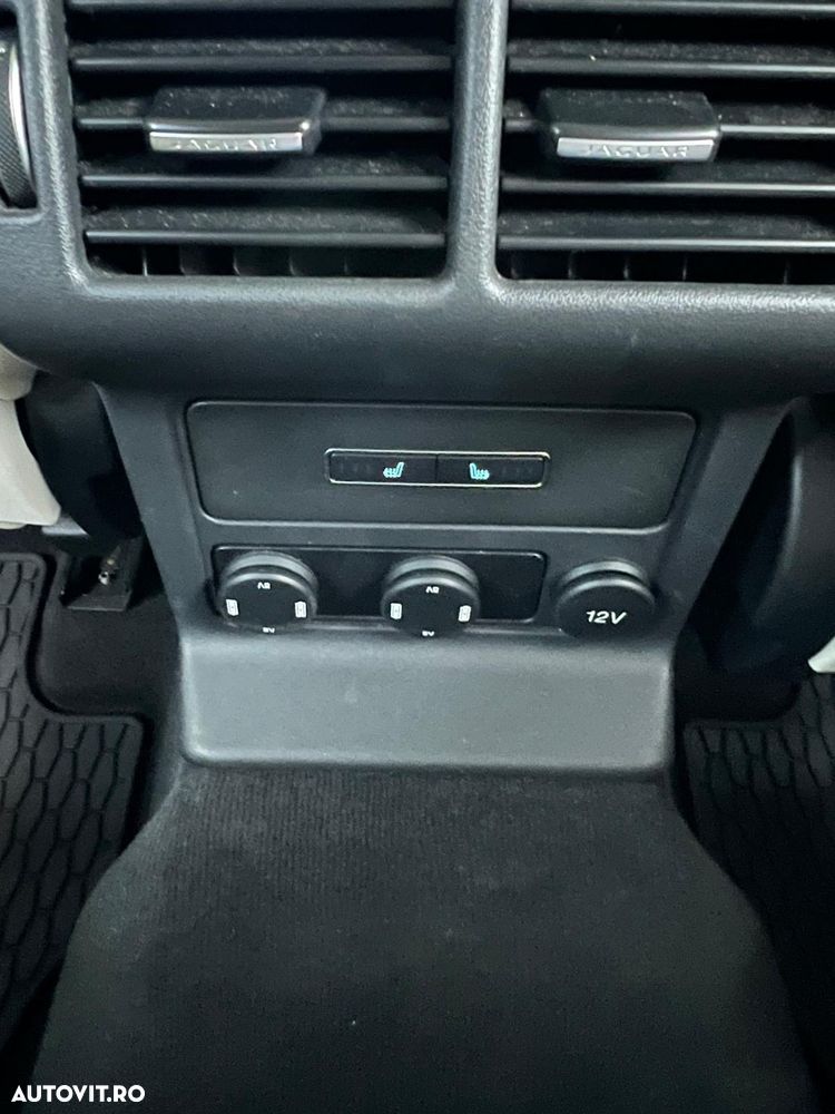 Jaguar F-Pace 20d Aut. Prestige - 12