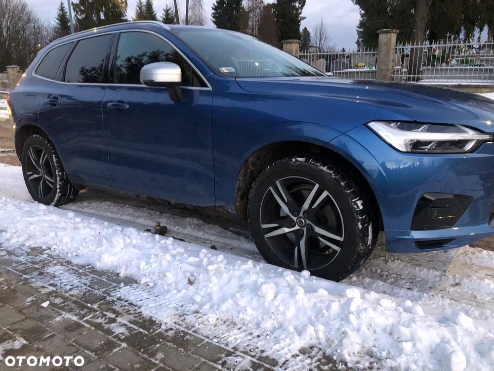 Volvo XC 60 D5 SCR AWD R-Design - 4