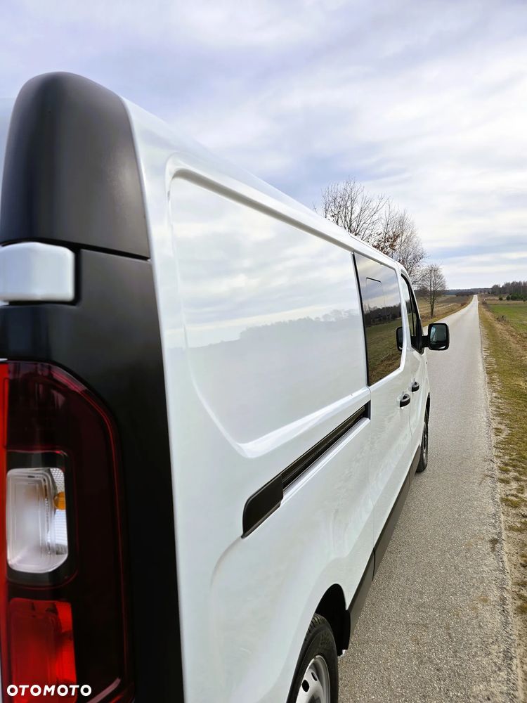 Renault Trafic - 10