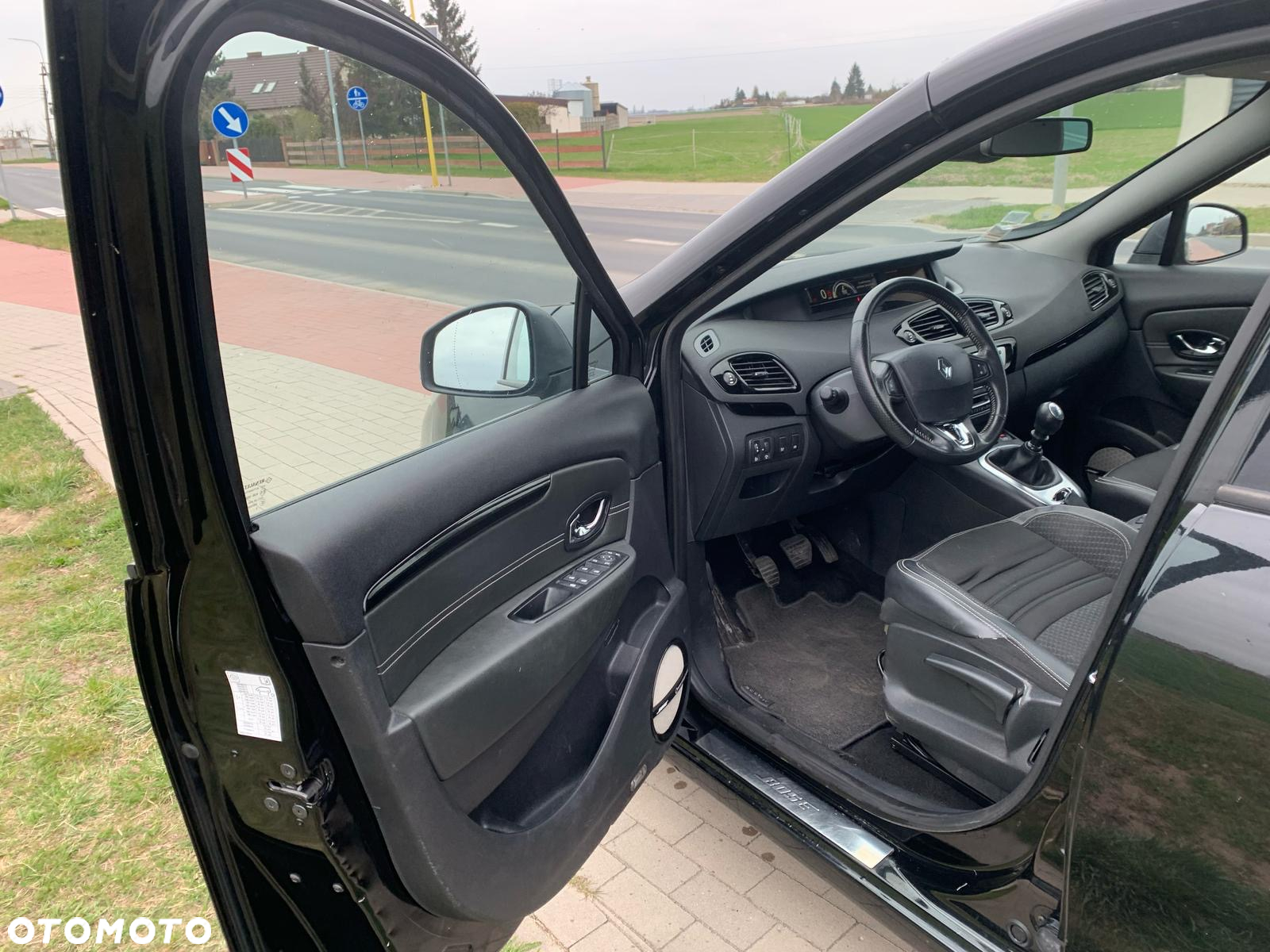 Renault Grand Scenic dCi 130 FAP Start & Stop Bose Edition - 15