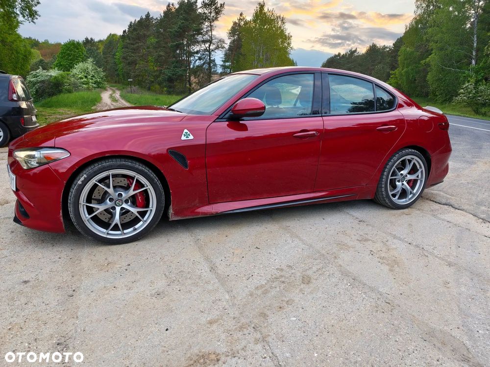 Alfa Romeo Giulia 2.9 V6 Bi-Turbo AT8 Quadrifoglio - 6