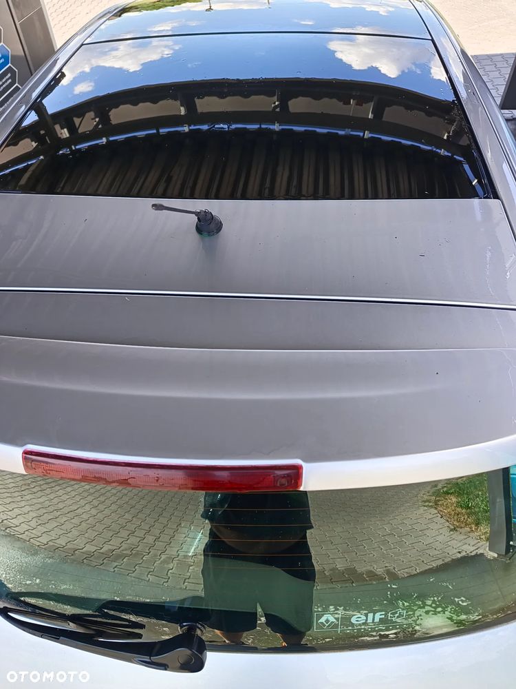 Renault Scenic 2.0 16V Dynamique - 10