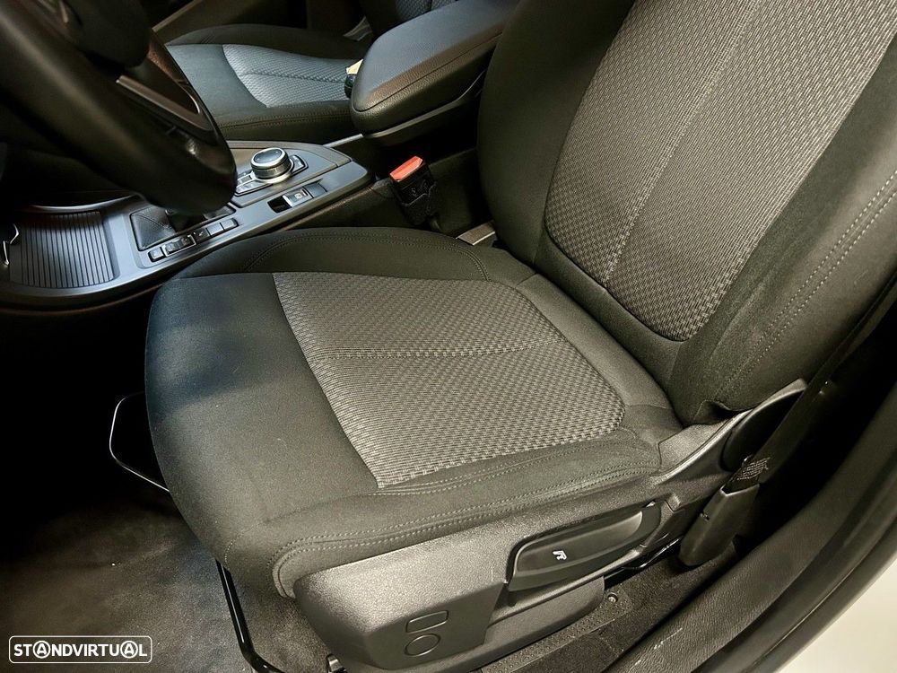 BMW X1 18 i sDrive xLine Auto - 53