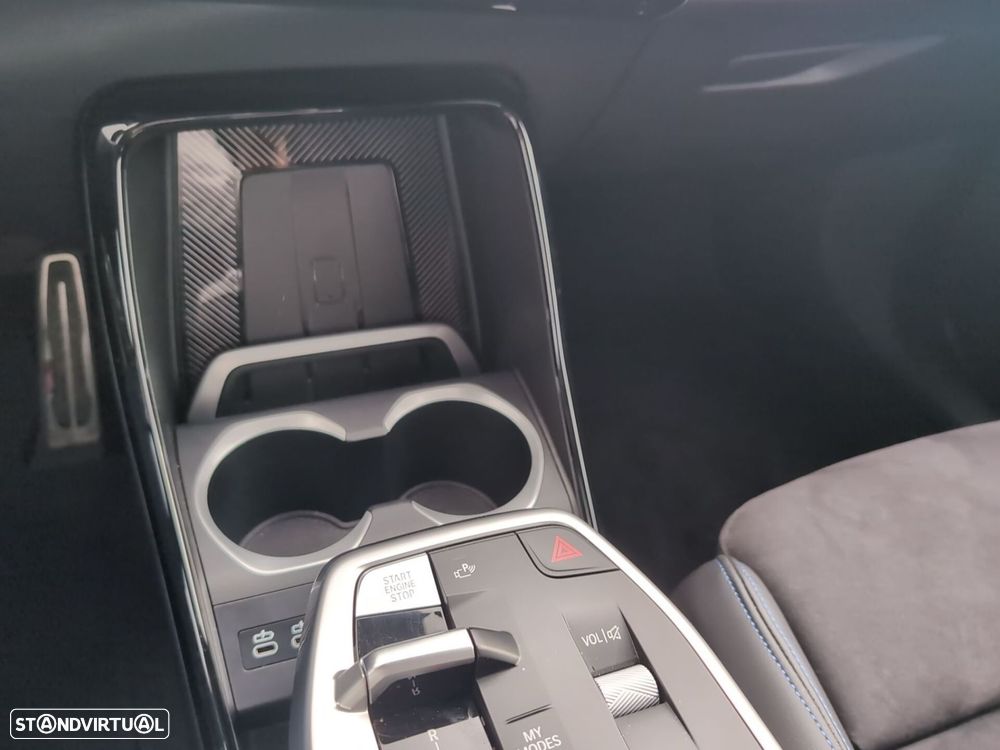 BMW X2 18 d sDrive Auto Pack M - 18