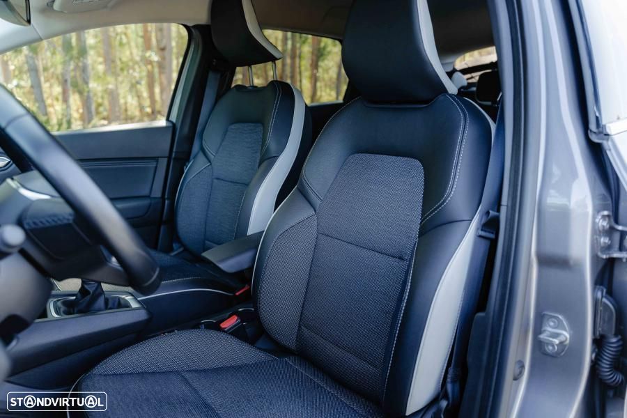 Renault Captur - 15