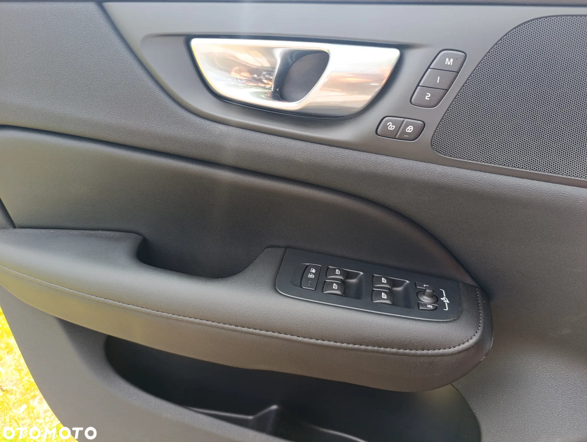 Volvo S60 B5 B AWD Plus Dark - 11