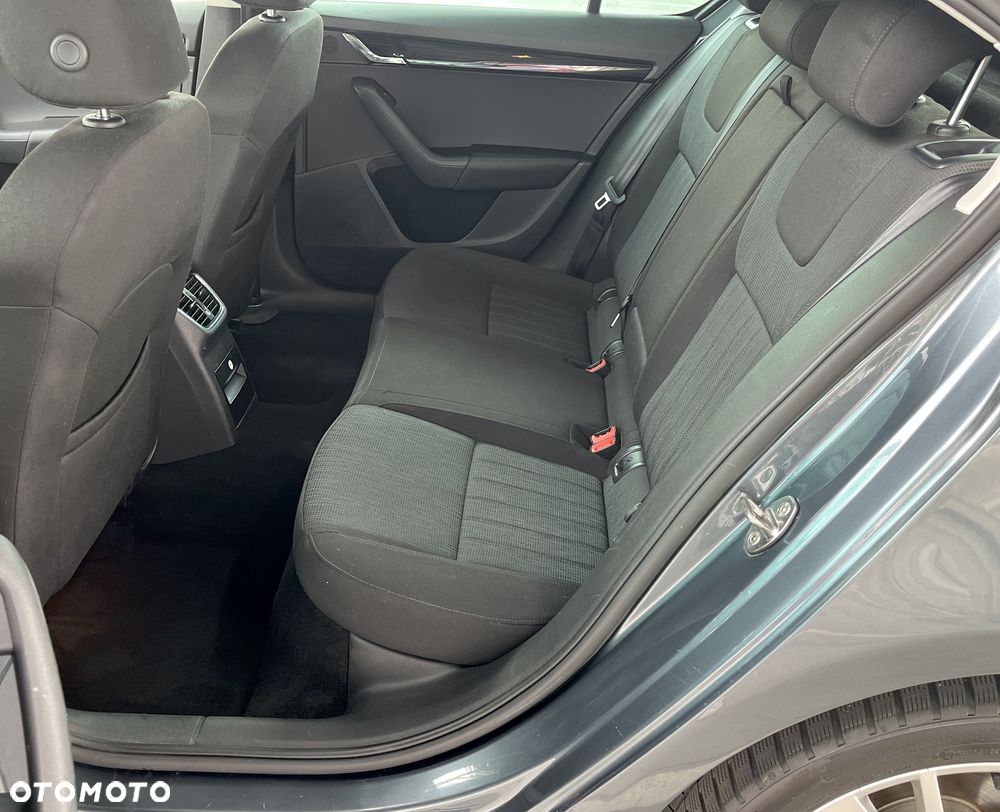 Skoda Octavia 2.0 TSI Style DSG - 31