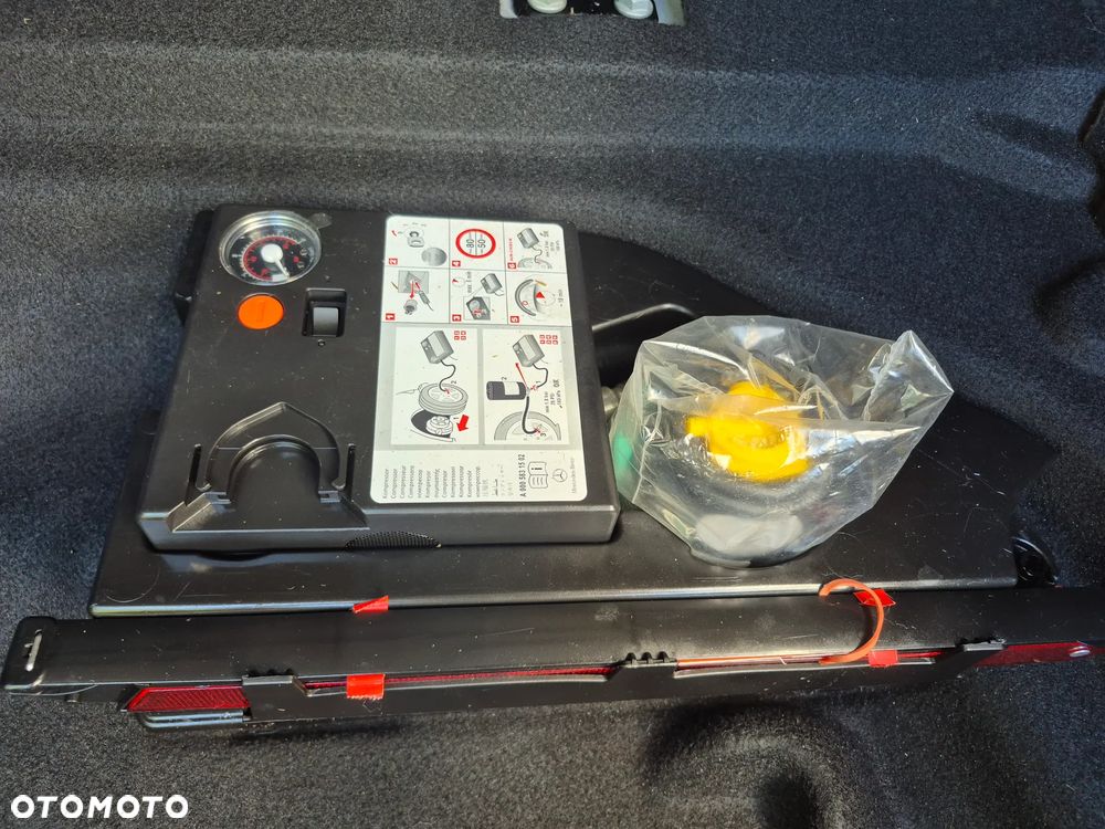 Mercedes-Benz GLA 180 Style - 31