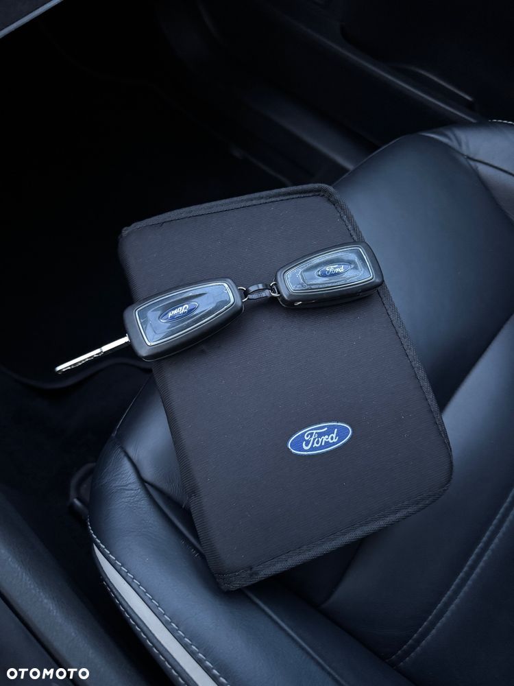 Ford Mondeo 2.0 TDCi Titanium X - 31