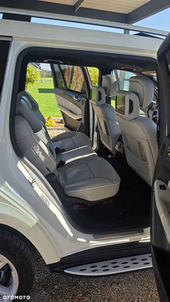 Mercedes-Benz GL 500 4-Matic - 19