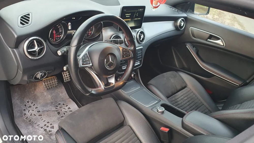 Mercedes-Benz CLA Shooting Brake 220 (CDI) d 7G-DCT AMG Line - 27