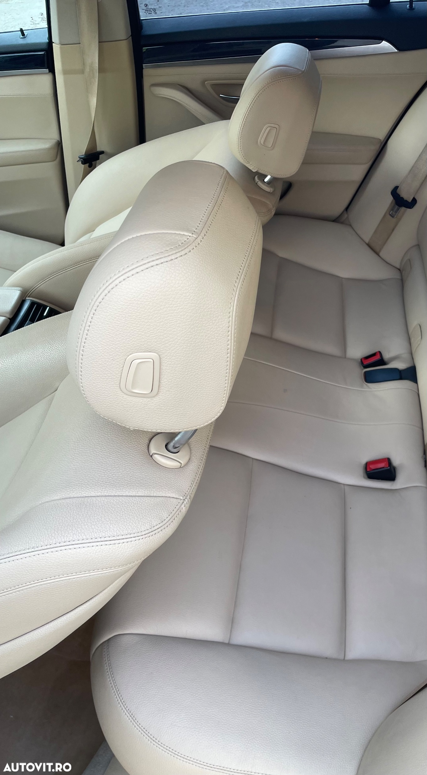 BMW Seria 5 520d Touring Aut. - 13