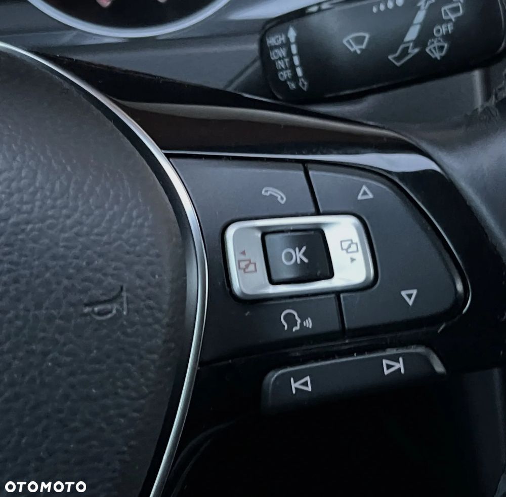 Volkswagen Golf 1.0 TSI Trendline - 27