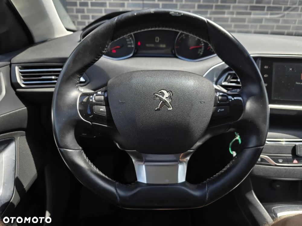 Peugeot 308 1.6 BlueHDi Business Line S&S - 30