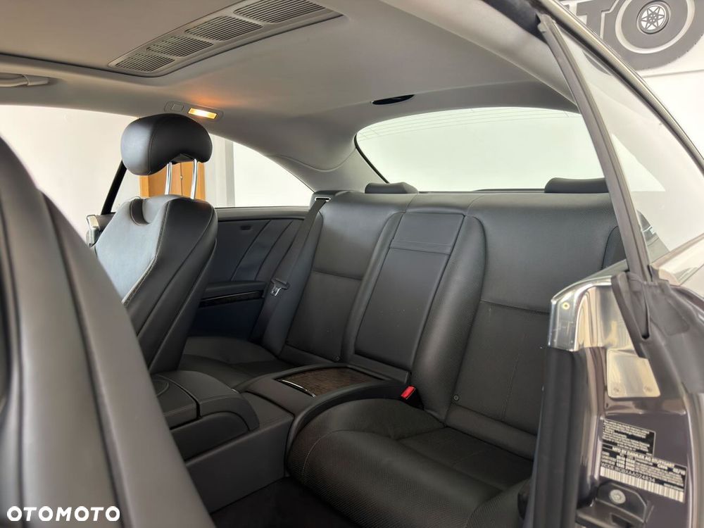 Mercedes-Benz CL 500 4Matic 7G-TRONIC - 24