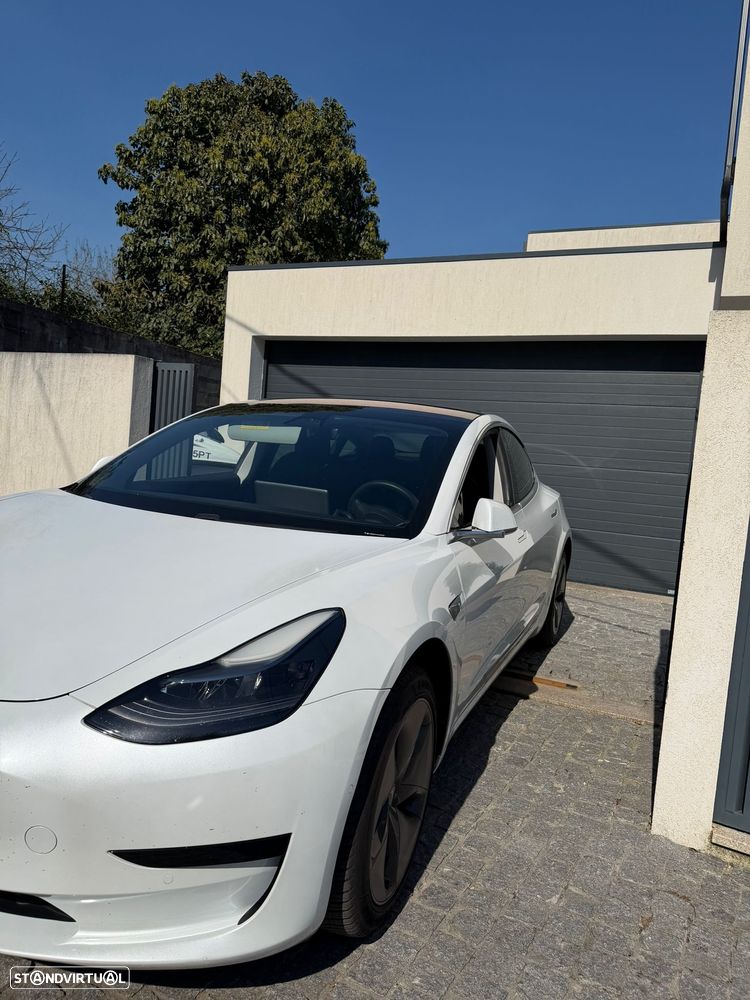 Tesla Model 3 Standard Range Plus RWD - 1