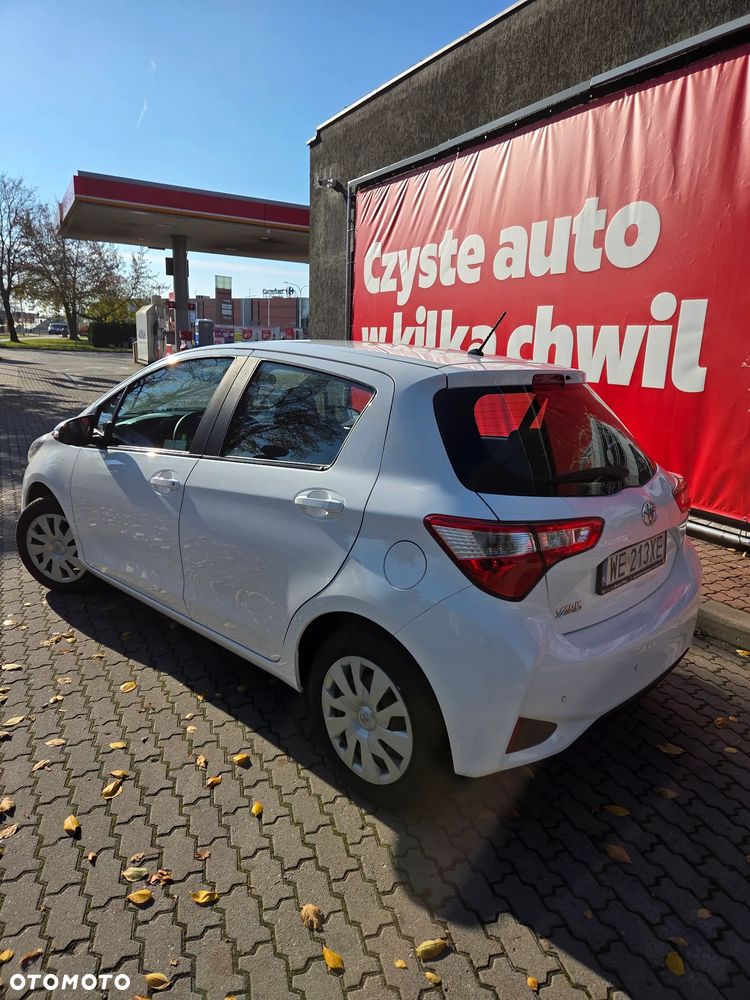 Toyota Yaris 1.5 Active - 10