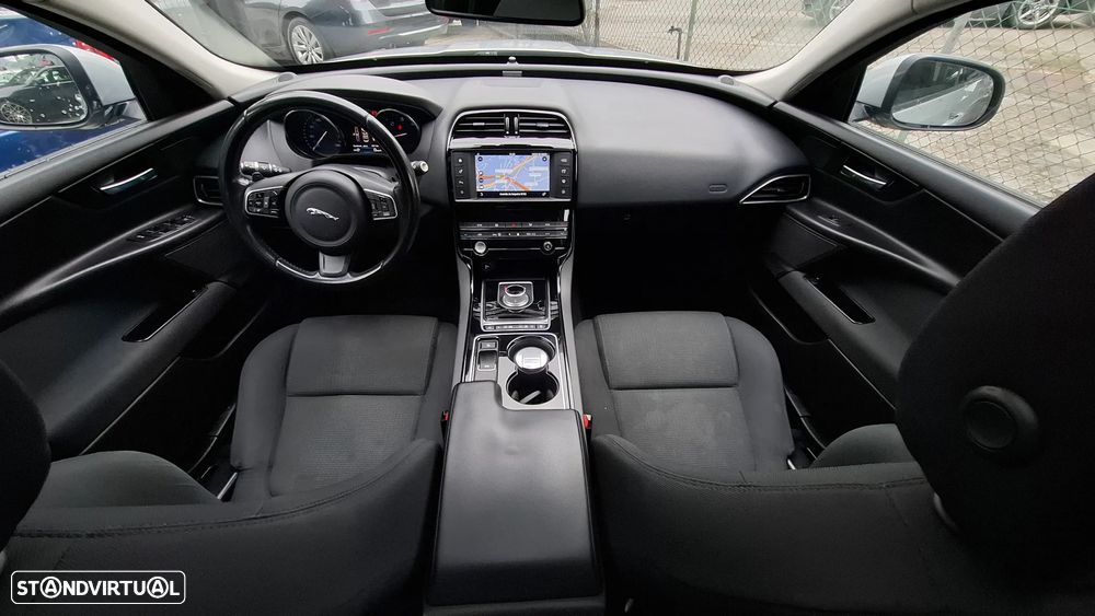 Jaguar XE 20d Aut. R-Sport - 37