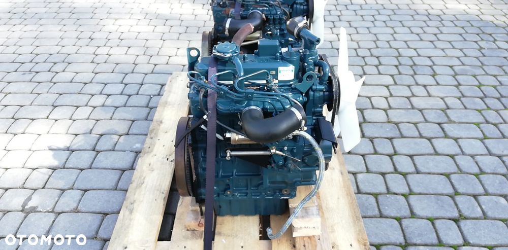 SILNIK Kubota D905-E D905 E 17,5 kW 3600rpm 0,9l 11500zł netto - 9