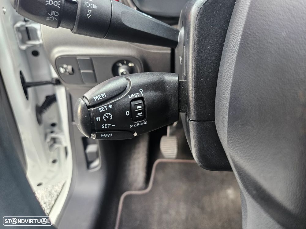 Citroën C3 1.2 PureTech C-Series - 36