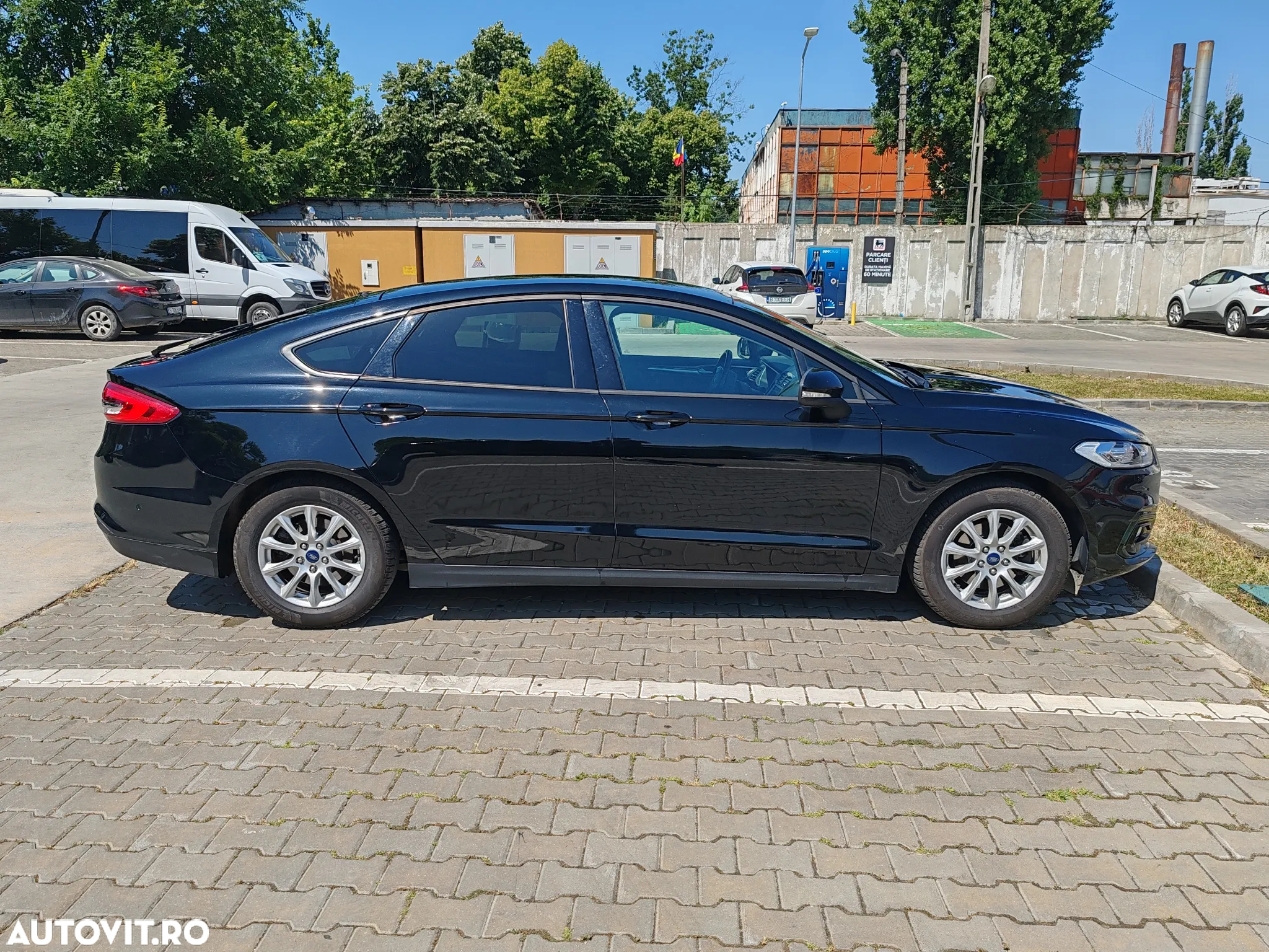 Ford Mondeo 1.5 EcoBoost Aut. Trend - 3