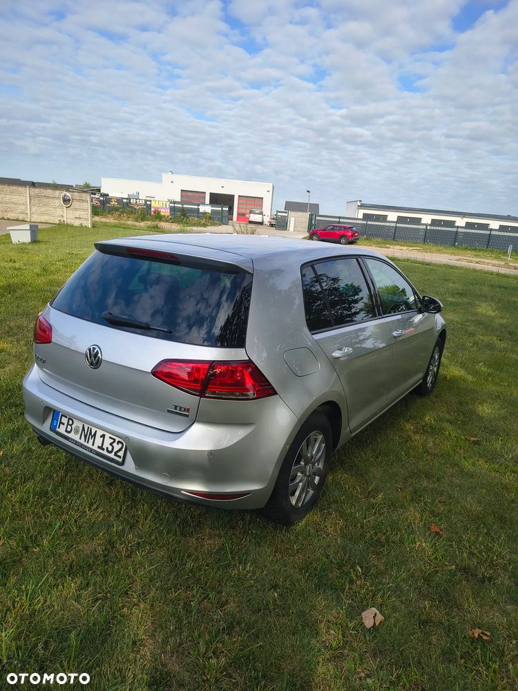Volkswagen Golf 1.6 TDI BlueMotion Technology Trendline - 6