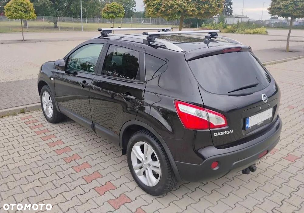 Nissan Qashqai - 4