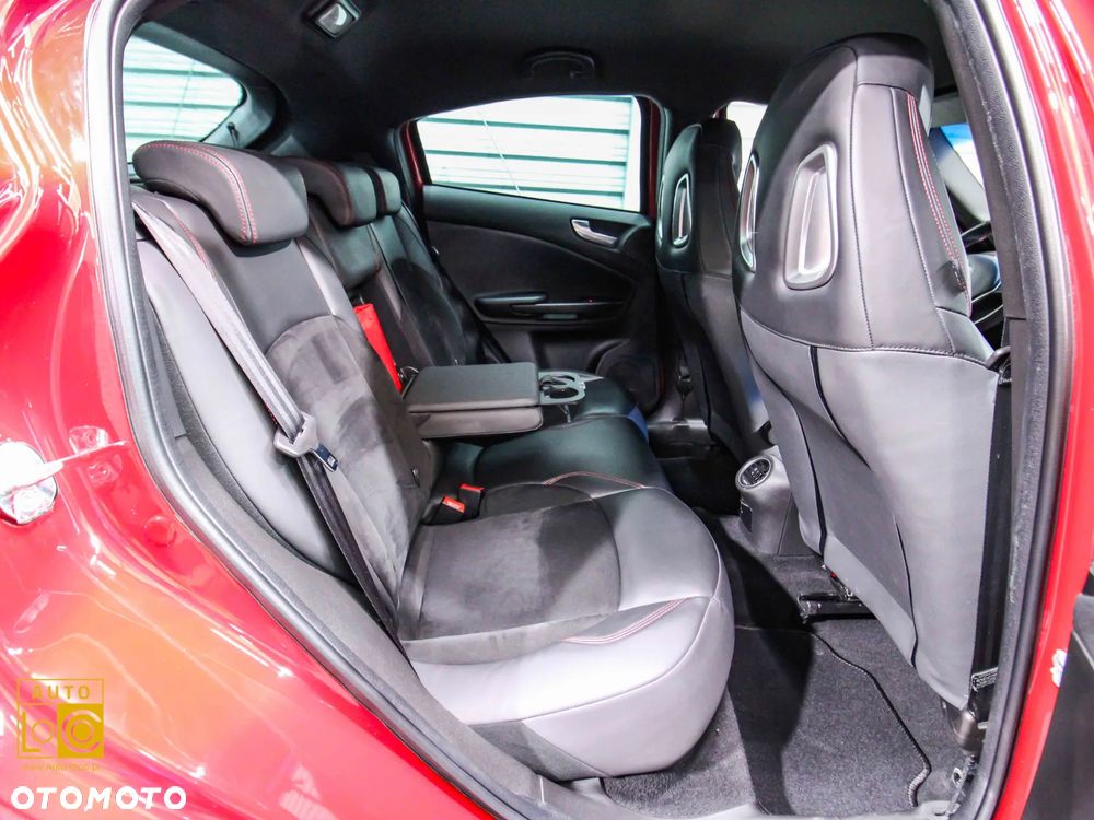 Alfa Romeo Giulietta 1750 TBi Veloce TCT - 11