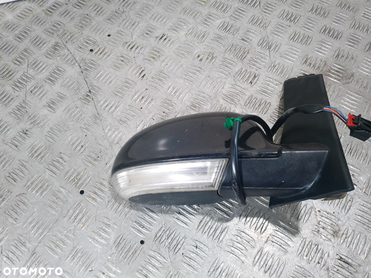 LUSTERKO PRAWE VW GOLF PLUS LC9Z - 2