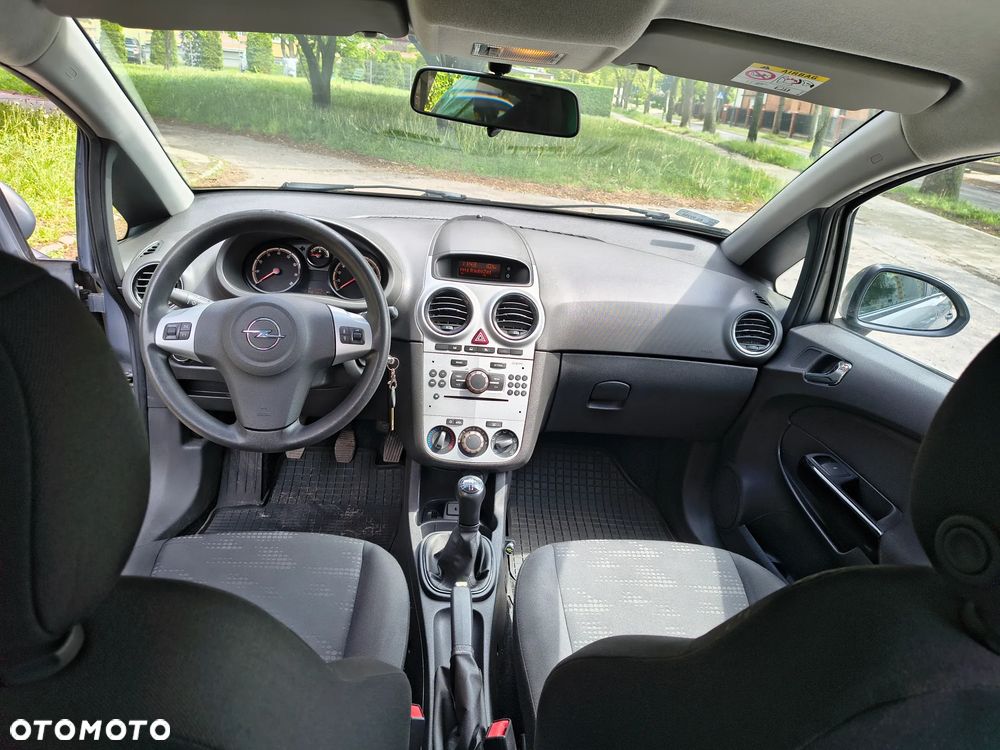 Opel Corsa - 8