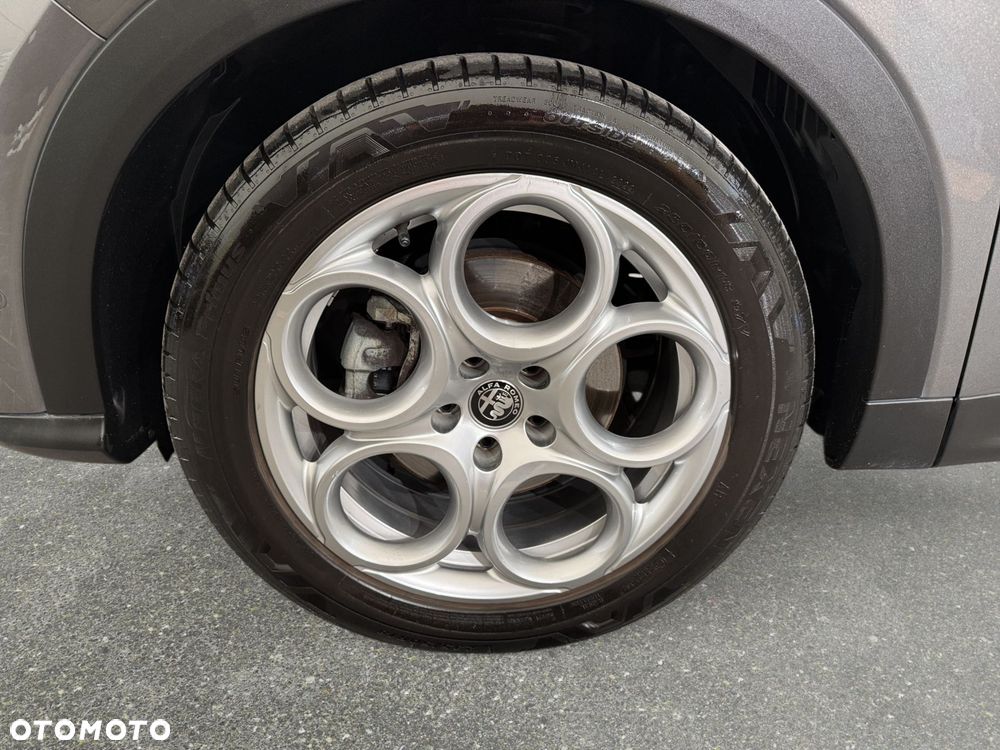 Alfa Romeo Tonale - 11
