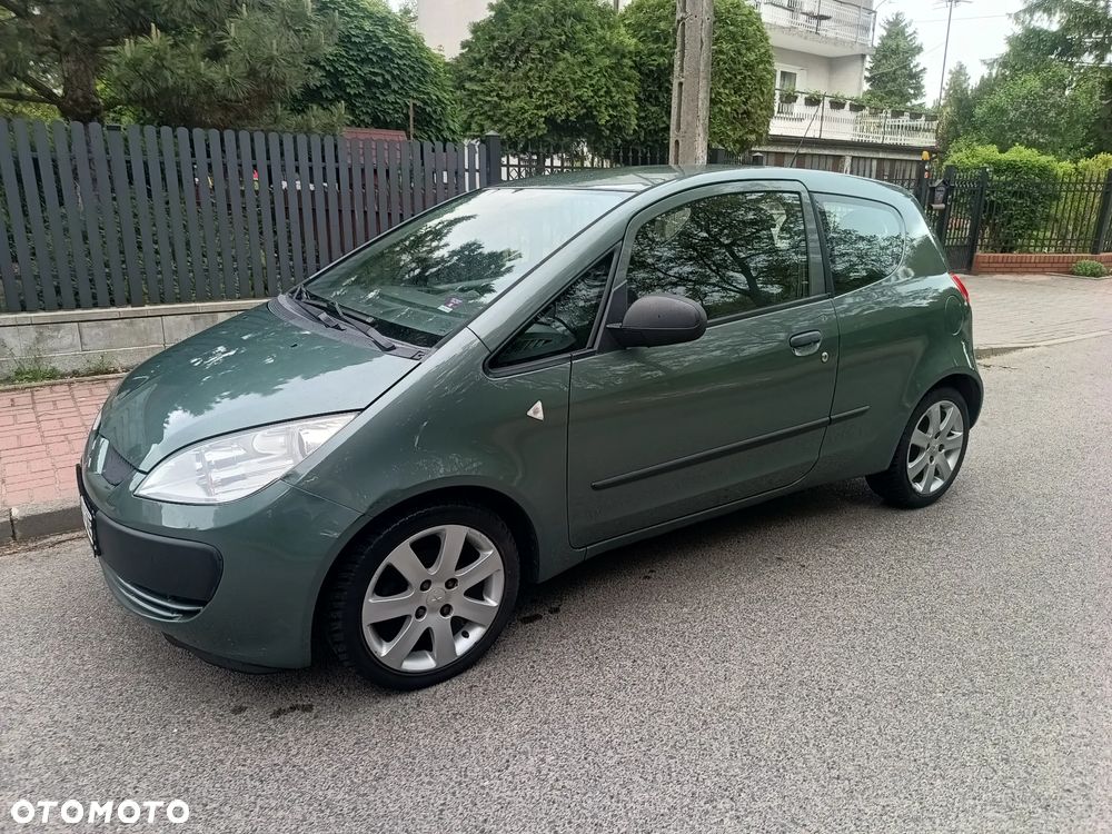 Mitsubishi Colt - 1