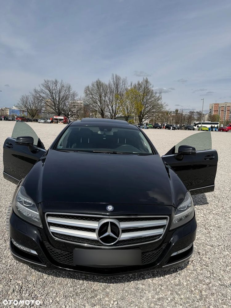 Mercedes-Benz CLS - 10