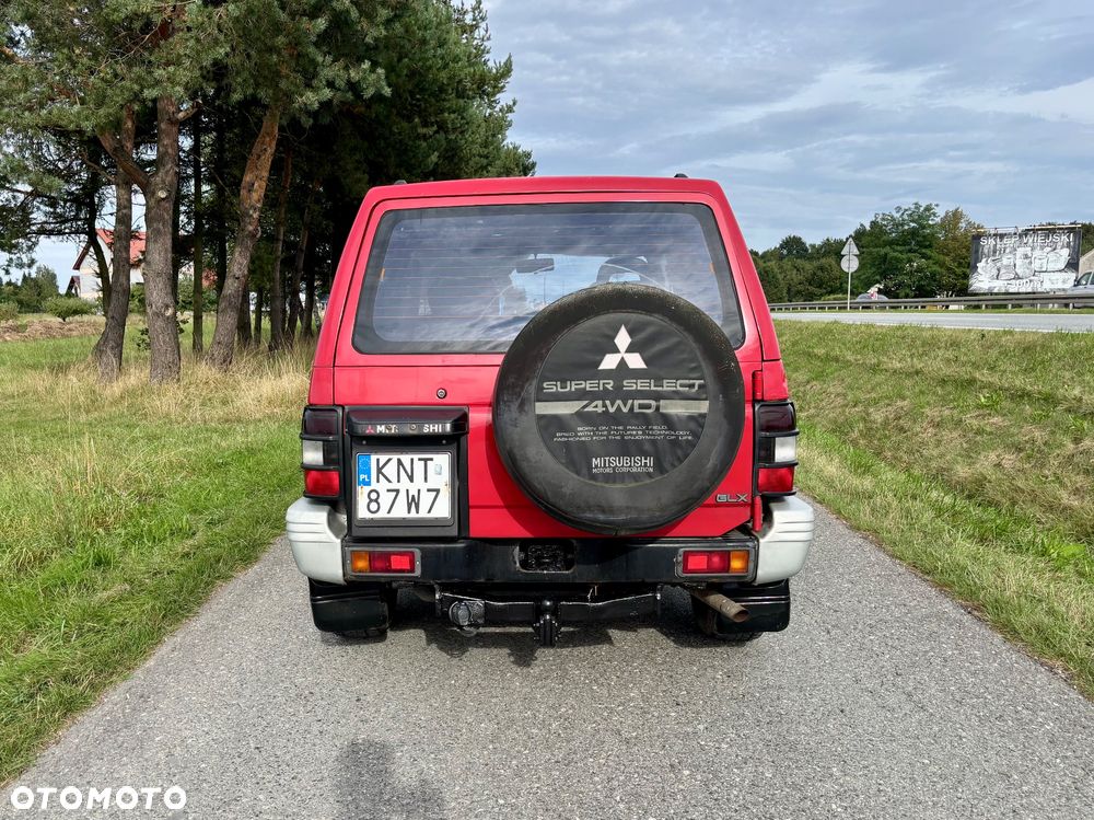 Mitsubishi Pajero - 8