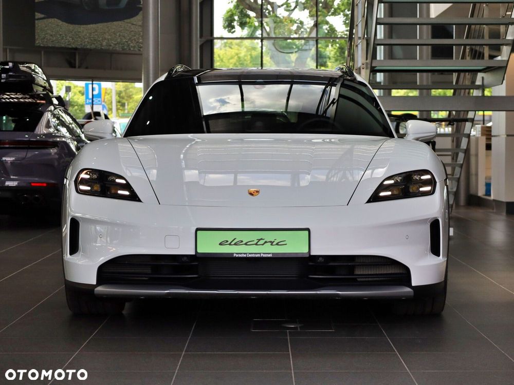 Porsche Taycan - 4