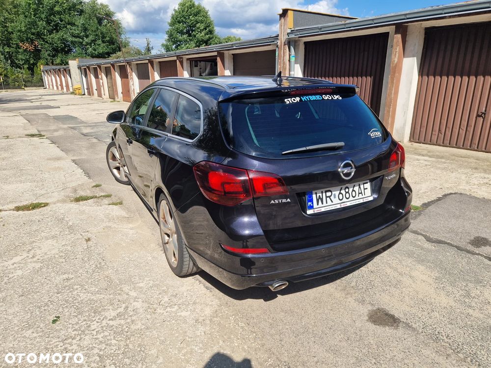 Opel Astra 1.6 T Sport - 7