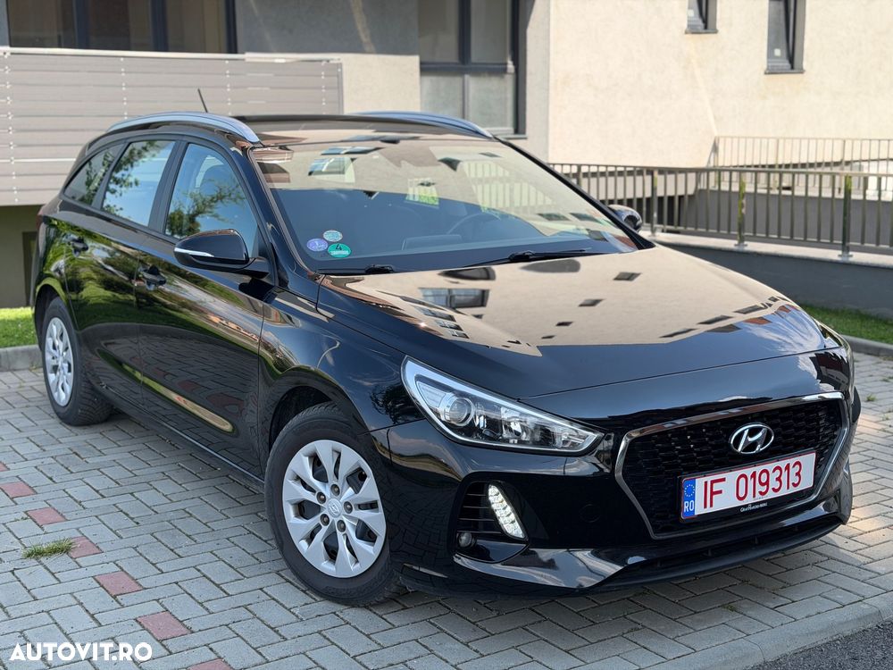Hyundai i30 1.0 T-GDI Family - 3