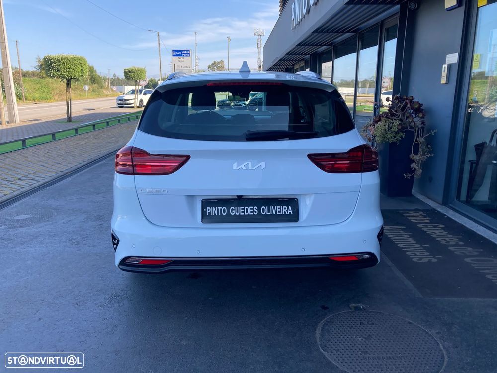 Kia Ceed 1.5 T-GDI DCT7 OPF (48V Mild Hybrid) Spirit - 9