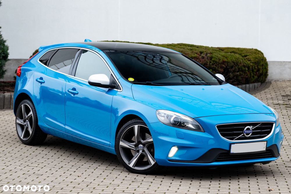 Volvo V40 D4 Geartronic RDesign - 2