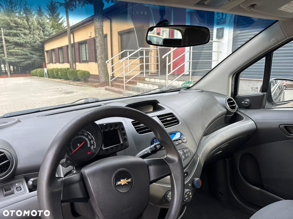 Chevrolet Spark - 8
