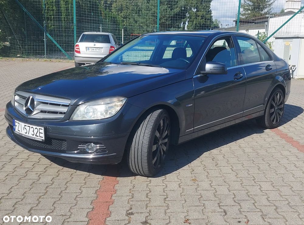 Mercedes-Benz Klasa C 220 CDI BlueEff 4-Matic Elegance - 5